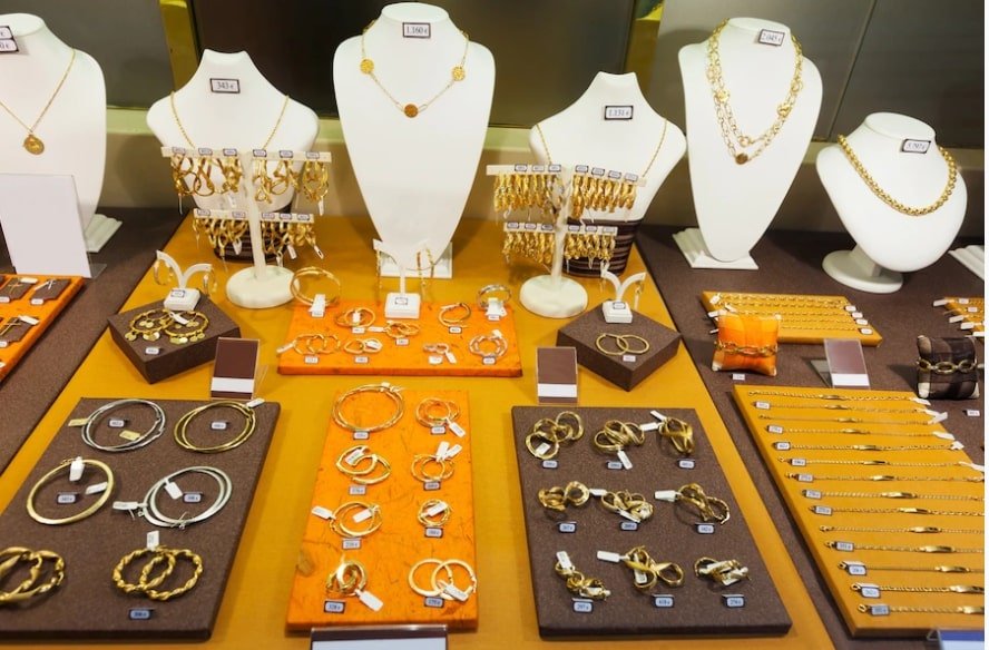 Benefits of wearing jewellery