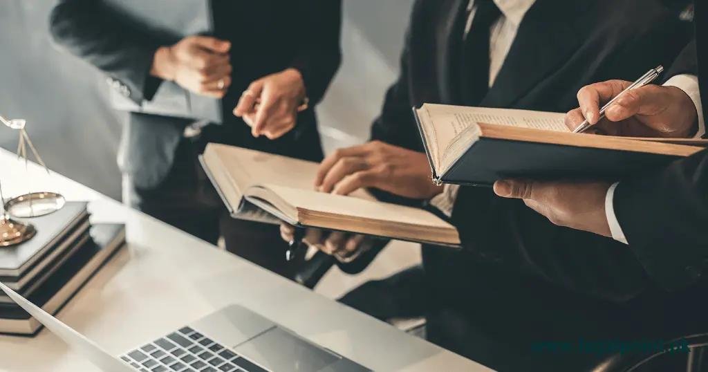 5 Critical Benefits of Hiring a Business Litigation Lawyer